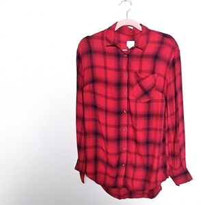 A New Day Red and Black Checked Plaid Long Sleeve Button Up Shirt Size Small